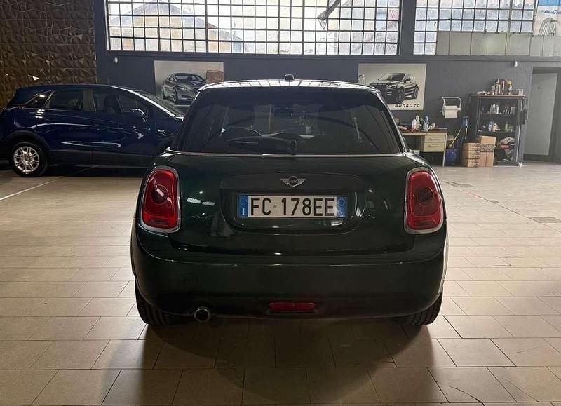 Usata Mini ONE 75 CV (55 kW) 2015 Verde Utilitaria