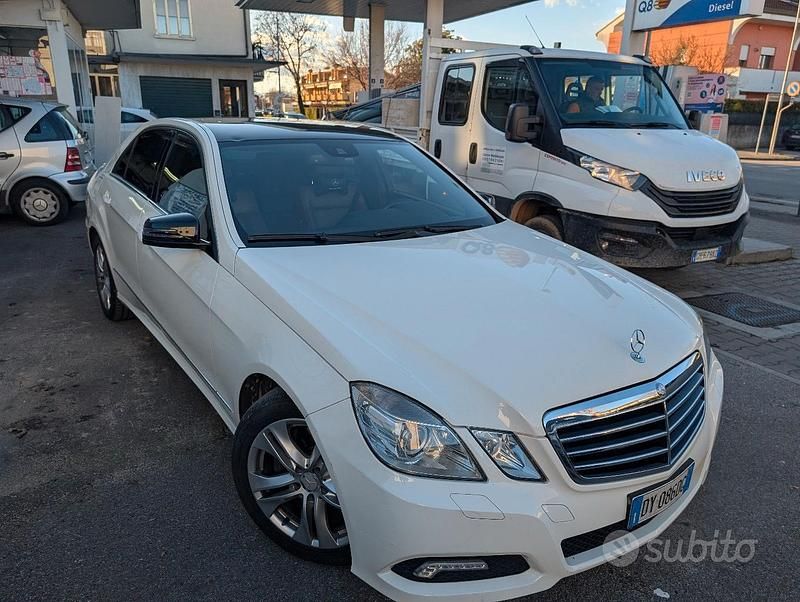 Usata Mercedes E350 2010 Bianco Berlina