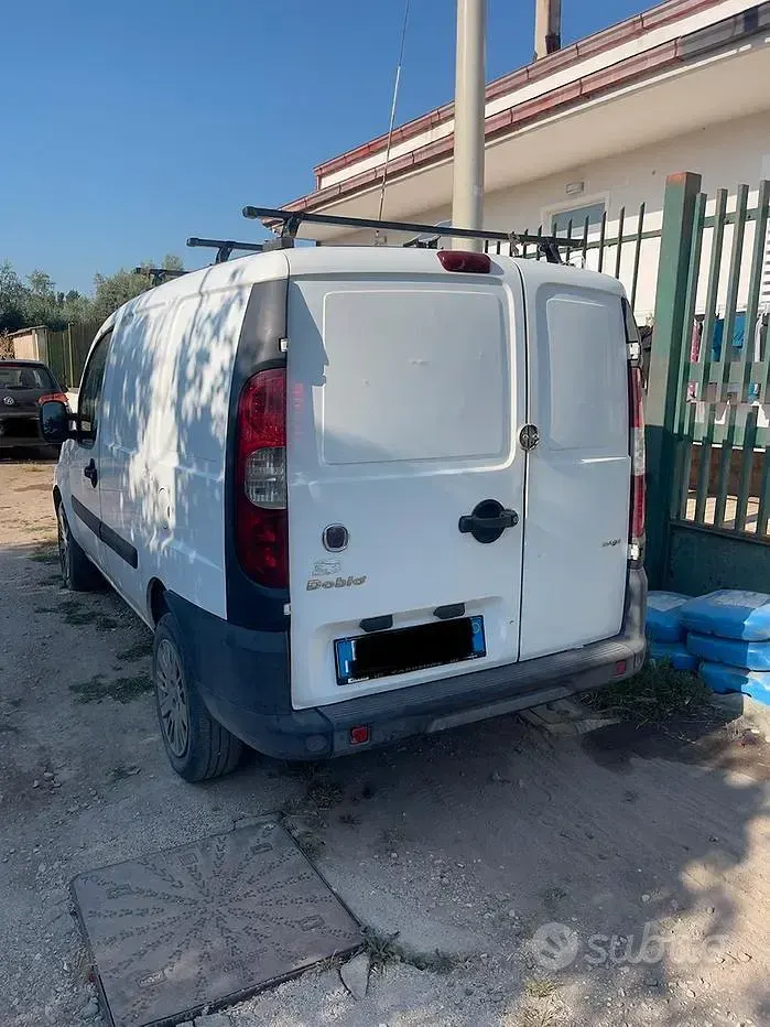 Usata Fiat Doblò 105 CV (77 kW) 2008 Bianco Monovolume