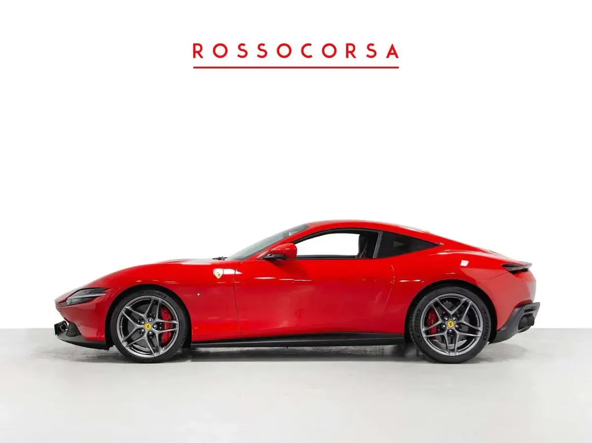 Usata Ferrari Roma 620 CV (456 kW) 2021 Rosso corsa Coupé