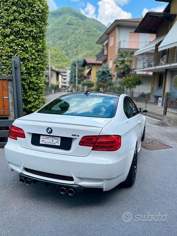 Usata BMW M3 420 CV (308 kW) 2010 Bianco Coupé