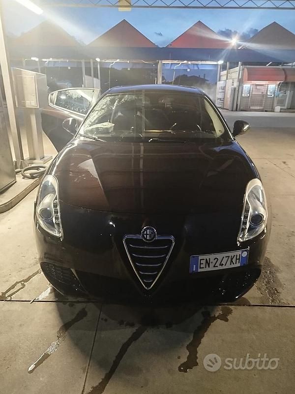 Usata Alfa Romeo Giulietta 2012 Nero Utilitaria