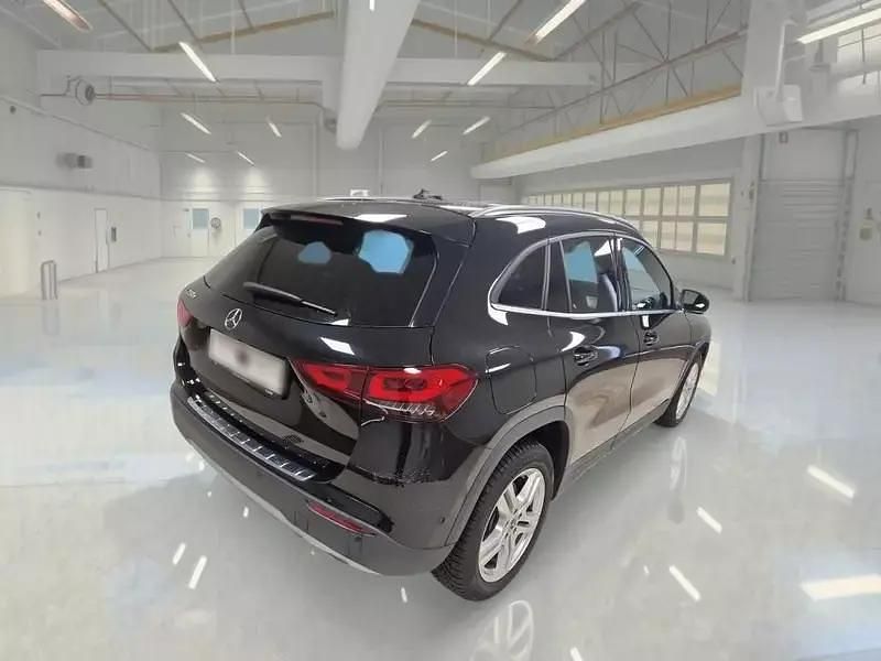 Usata Mercedes GLA250 160 CV (117 kW) 2022 Nero SUV