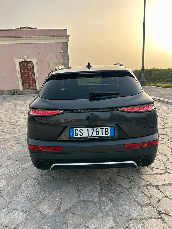 Usata DS Automobiles DS7 Crossback Performance 130 CV (95 kW) 2024 Grigio SUV