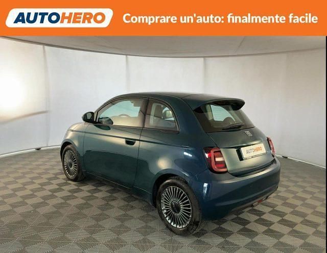 Usata Fiat 500e Icon 42 kW (58 CV) 2023 Blu Berlina
