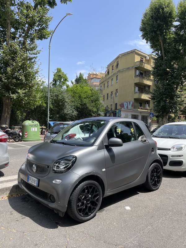 Usata 2016 Smart ForTwo Coupé Passion Due volumi | 9999 € (Buon prezzo) - Immagine 1/4