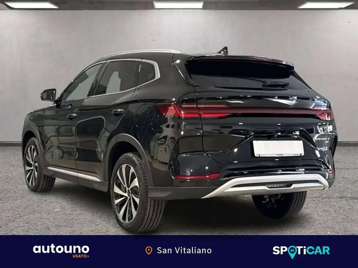 Usata BYD Seal U Boost 98 CV (72 kW) 2025 Delan black SUV