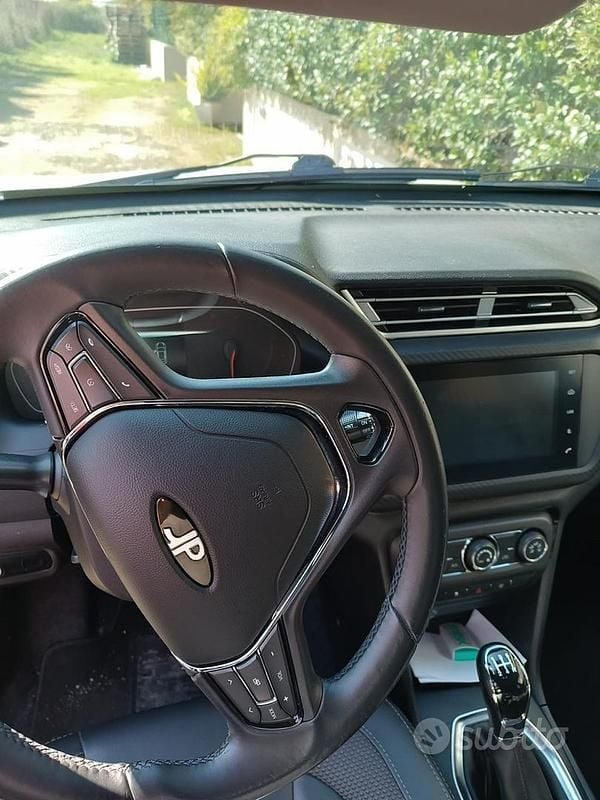 Usata DR DR 3.0 117 CV (86 kW) 2022 Bianco SUV