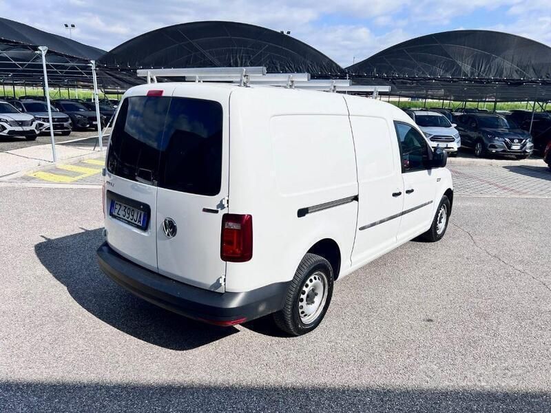 Usata VW Caddy 122 CV (89 kW) 2019 Monovolume