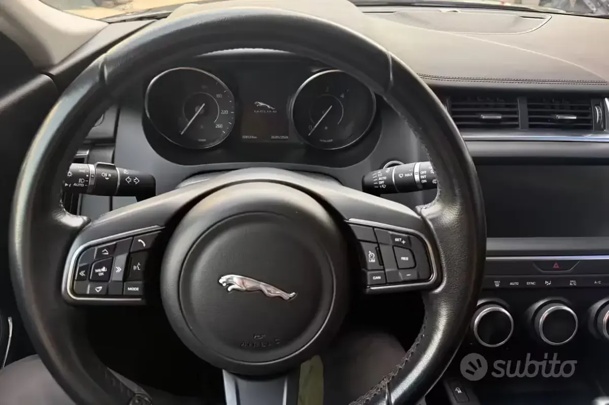 Usata Jaguar E-Pace S 179 CV (131 kW) 2019 Nero SUV