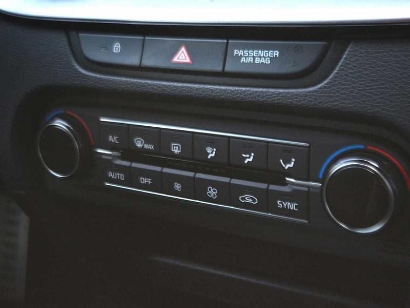 Second-hand Kia XCeed 136 CP (100 kW) 2020 Roșu SUV