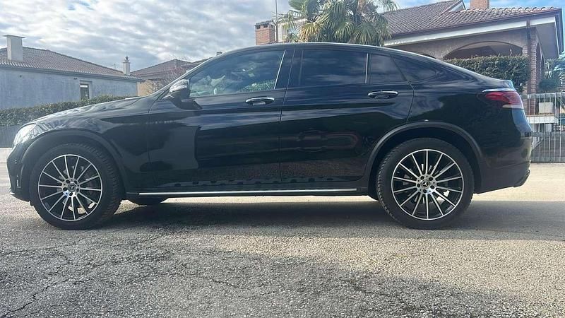 Usata Mercedes GLC300 245 CV (180 kW) 2022 SUV