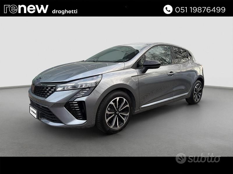 Usata Renault Clio V Techno 91 CV (66 kW) 2025 Grigio Berlina