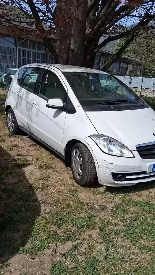 Usata Mercedes A160 95 CV (69 kW) 2009 Bianco Berlina