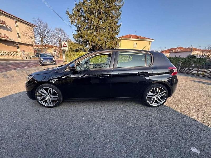 Usata Peugeot 308 Business-Line 120 CV (88 kW) 2016 Nero Berlina