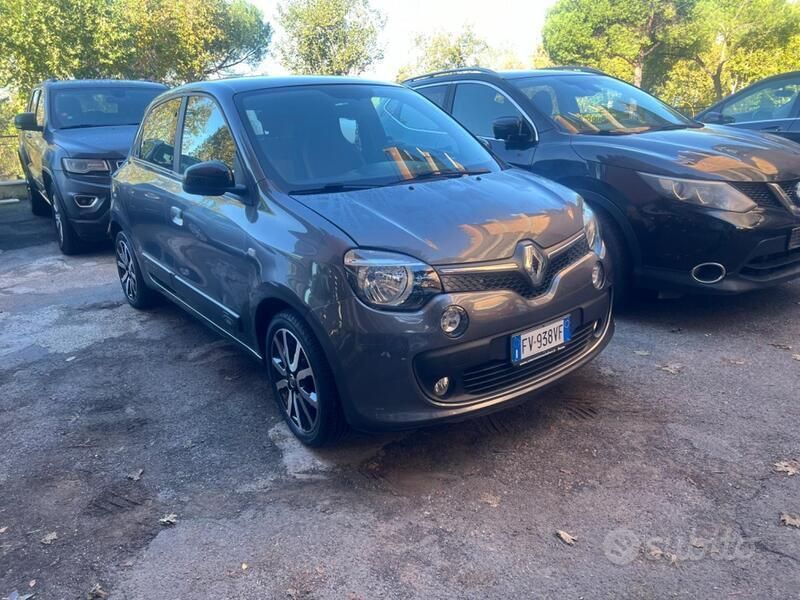 Usata Renault Twingo Intens 92 CV (67 kW) 2019 Grigio Utilitaria