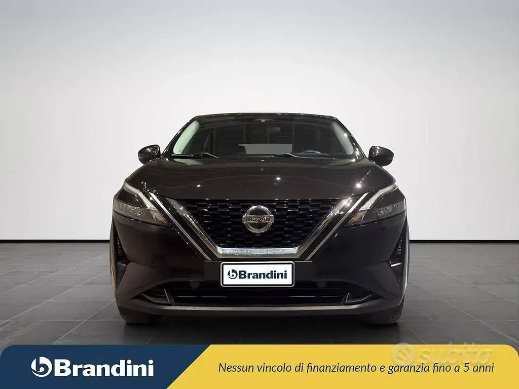 Usata Nissan Qashqai Acenta 140 CV (102 kW) 2022 Grigio SUV