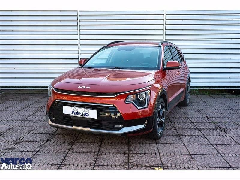 Usata Kia Niro Premium 129 CV (94 kW) 2023 Arancione SUV
