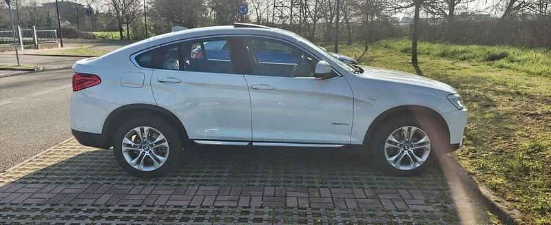 Usata BMW X4 xLine 258 CV (189 kW) 2016 Bianco SUV
