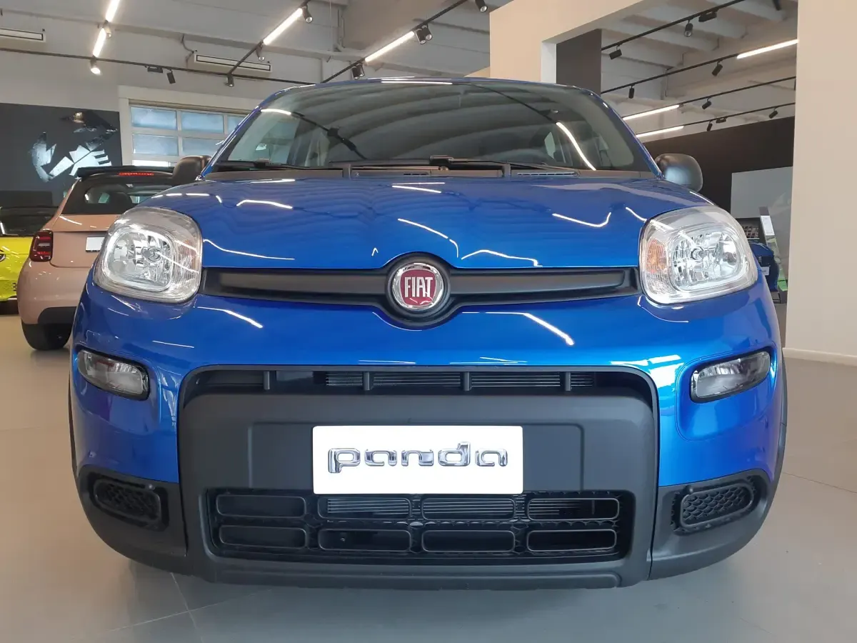 Usata Fiat Panda S 70 CV (51 kW) 2024 Blu Utilitaria