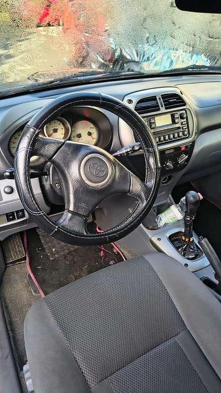 Usata Toyota RAV4 116 CV (85 kW) 2002 SUV