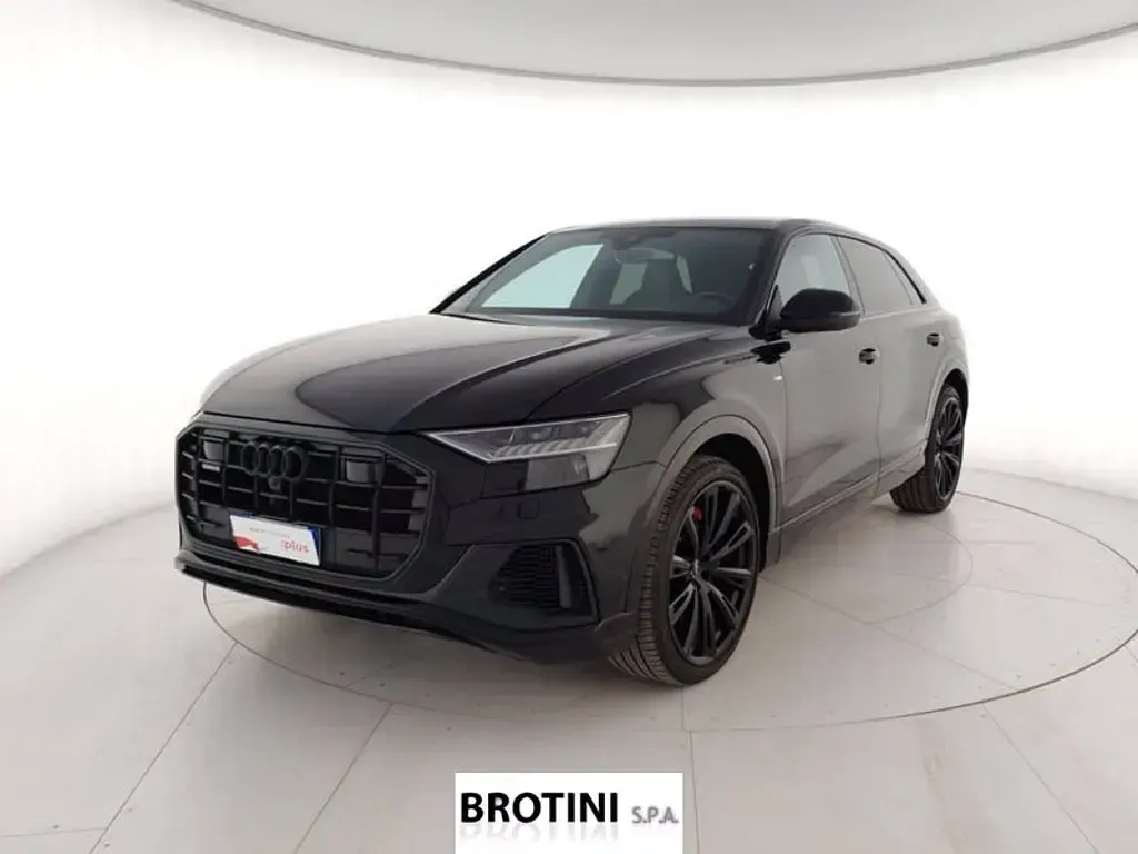 Second-hand Audi Q8 Sport 381 CP (280 kW) 2023 SUV