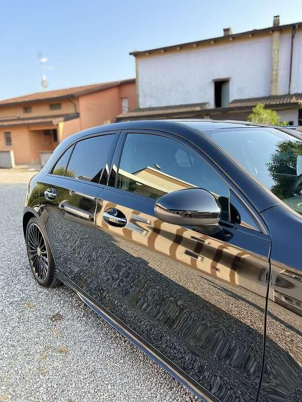 Usata Mercedes A180 AMG Line Premium 116 CV (85 kW) 2024 Berlina