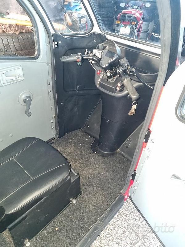 Nuova Ssangyong (KGM) Actyon 2025 Rosso Utilitaria