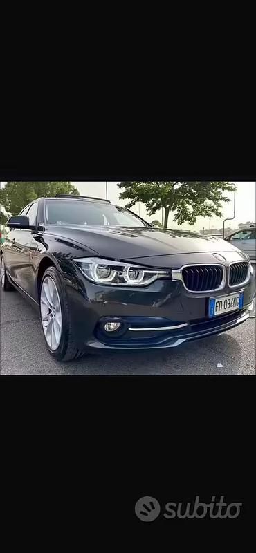 Usata BMW 320 Sport Line 190 CV (139 kW) 2016 Grigio Station wagon