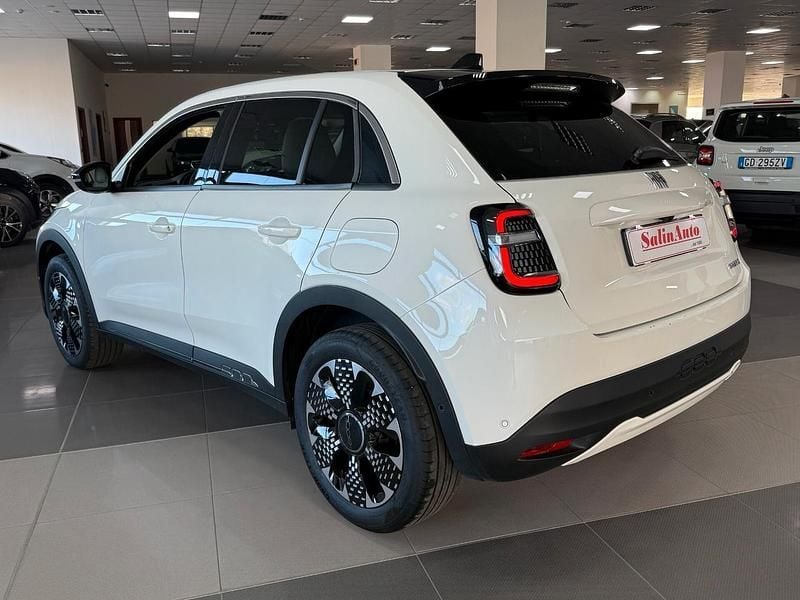 Usata Fiat 600 La Prima 110 CV (80 kW) 2025 Bianco SUV