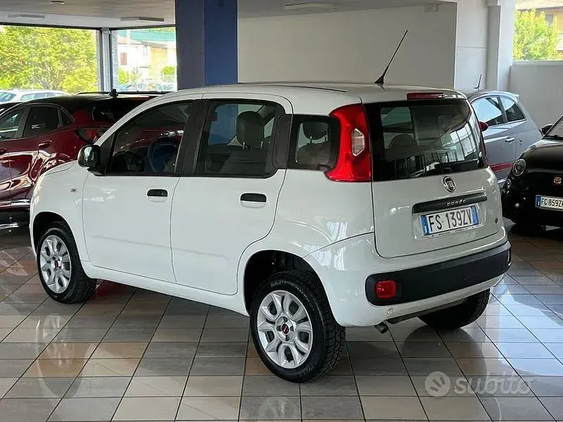 Usata Fiat Panda Easy 84 CV (61 kW) 2018 Bianco Utilitaria