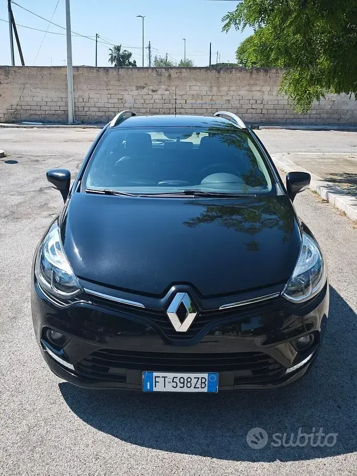 Usata Renault Clio Zen 90 CV (66 kW) 2019 Nero Station wagon