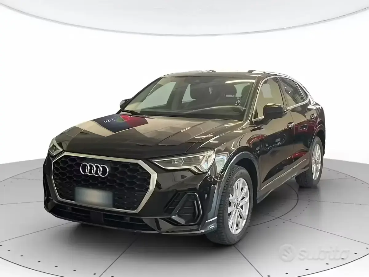 Usata Audi Q3 Business Plus 150 CV (110 kW) 2022 Nero SUV