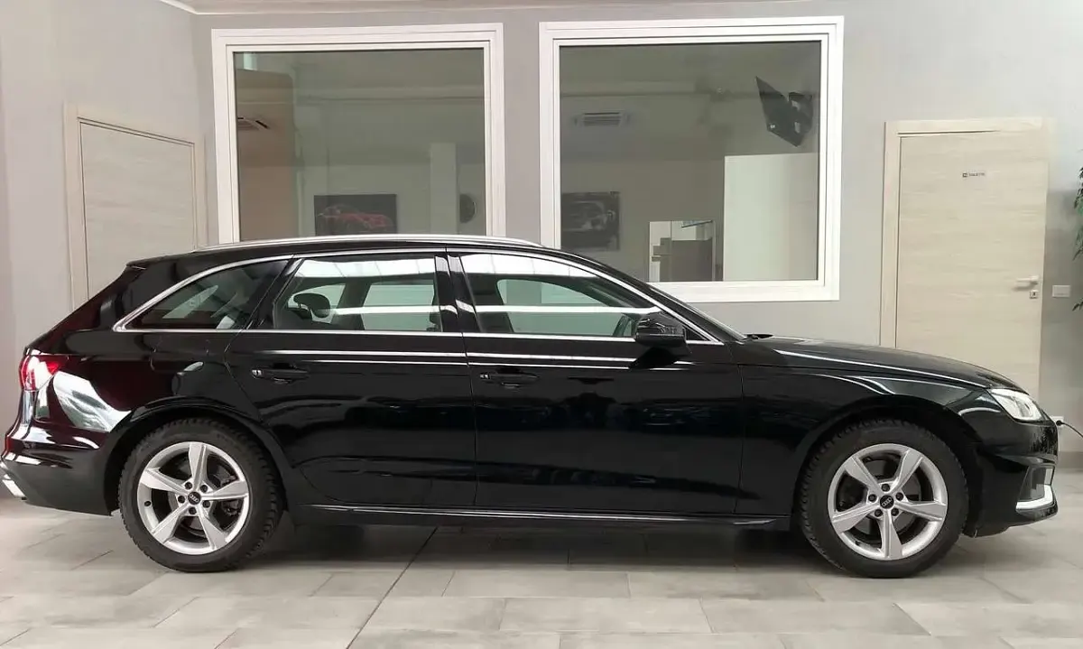 Usata Audi A4 Advanced Plus 163 CV (119 kW) 2022 Nero Station wagon