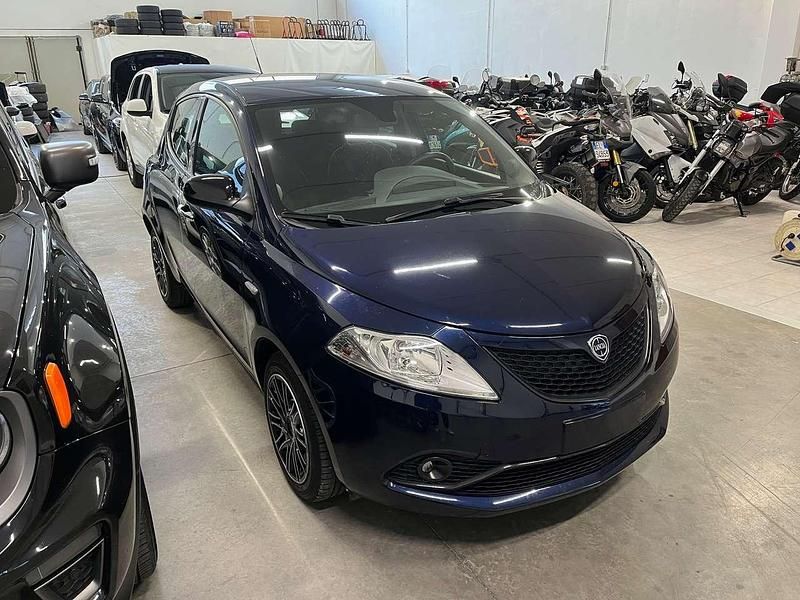Usata Lancia Ypsilon S 95 CV (69 kW) 2018 Other Utilitaria