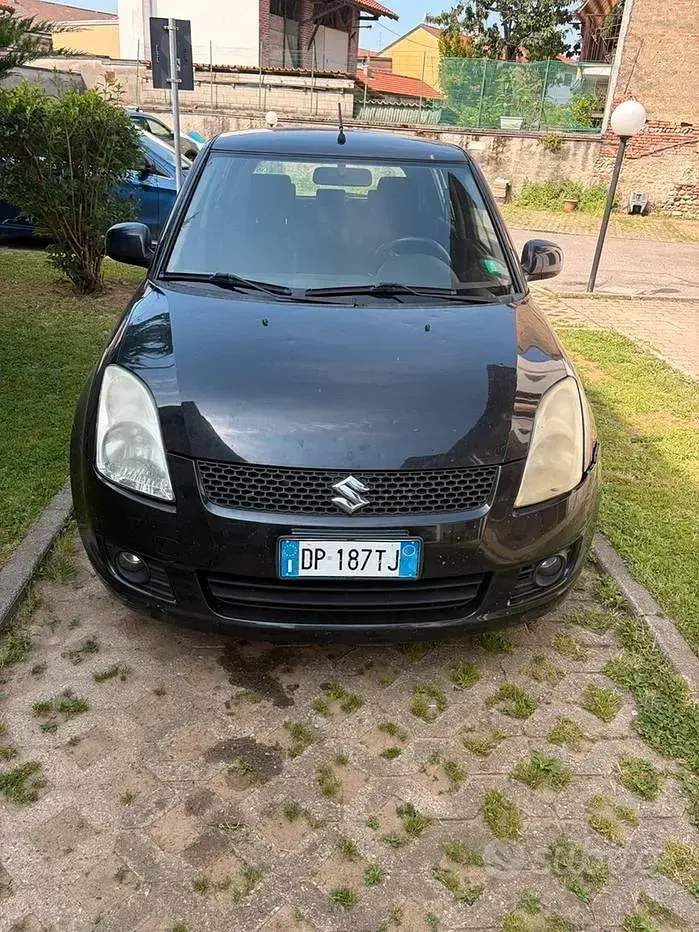 Usata Suzuki Swift 92 CV (67 kW) 2008 Nero Utilitaria