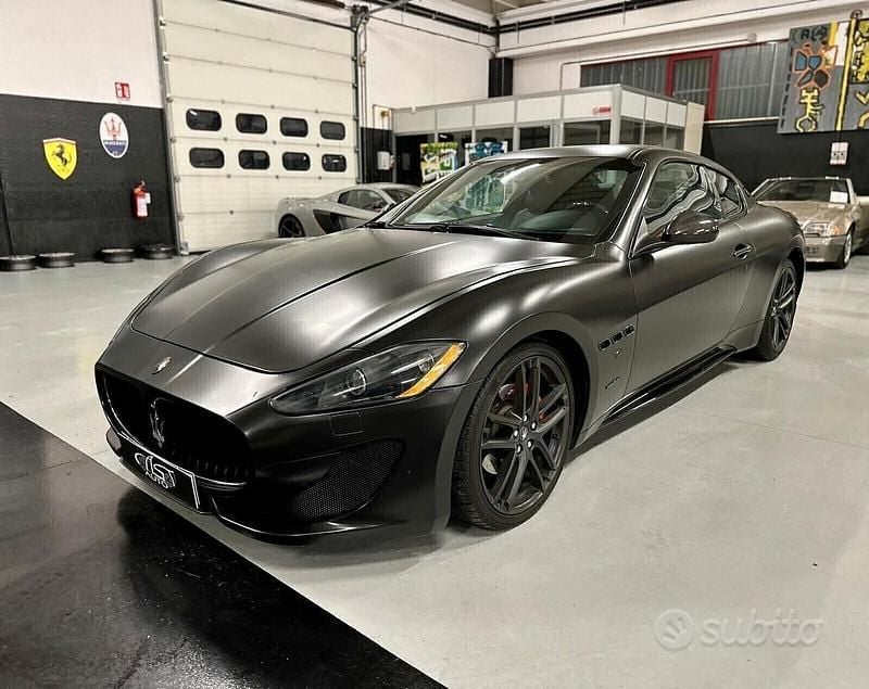 Usata Maserati Granturismo 405 CV (297 kW) 2007 Black matt Coupé