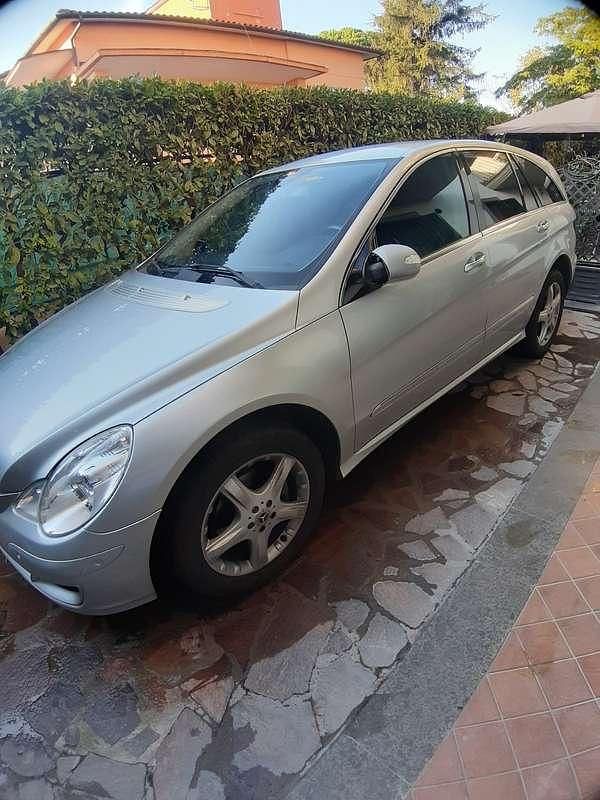 Usata Mercedes R320 Chrome 224 CV (164 kW) 2006 Monovolume