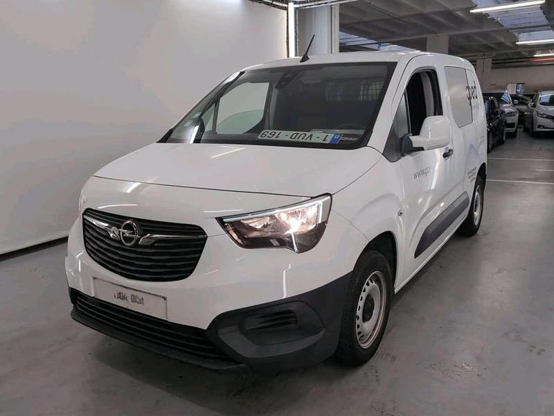 Usata Opel Combo Edition 75 CV (55 kW) 2019 Bianco Monovolume