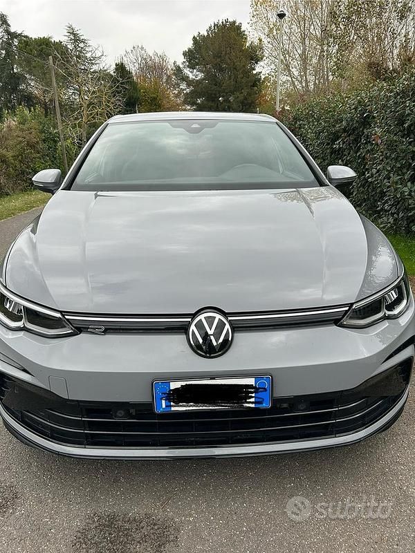 Grigio Usata 2022 VW Golf R Tre volumi | 23.300 € - Immagine 1/4