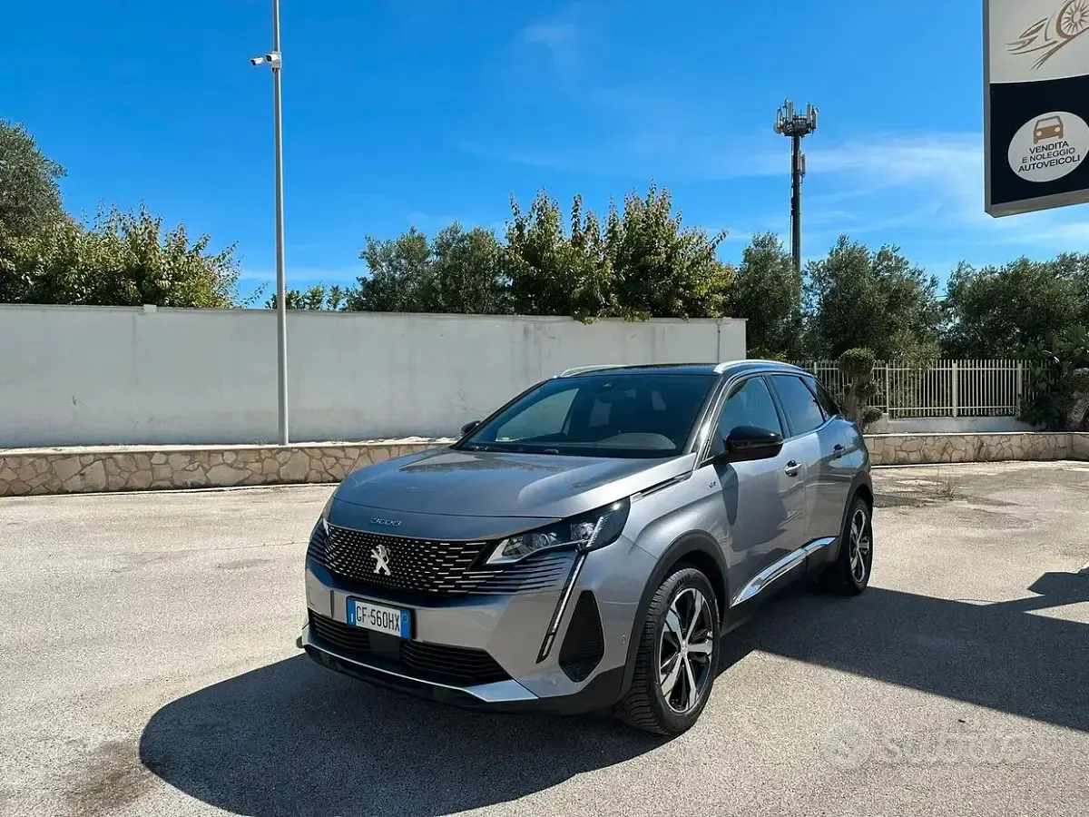 Usata Peugeot 3008 GT 131 CV (96 kW) 2021 Grigio SUV