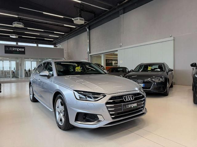 Usata Audi A4 Ambiente 286 CV (210 kW) 2021 Argento Station wagon