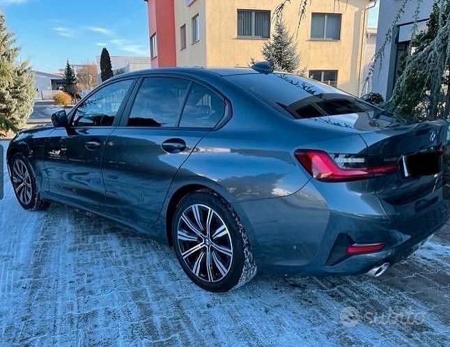 Usata BMW 320 Sport Line 190 CV (139 kW) 2021 Grigio Berlina