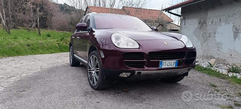 Usata Porsche Cayenne 2003 Rosso SUV