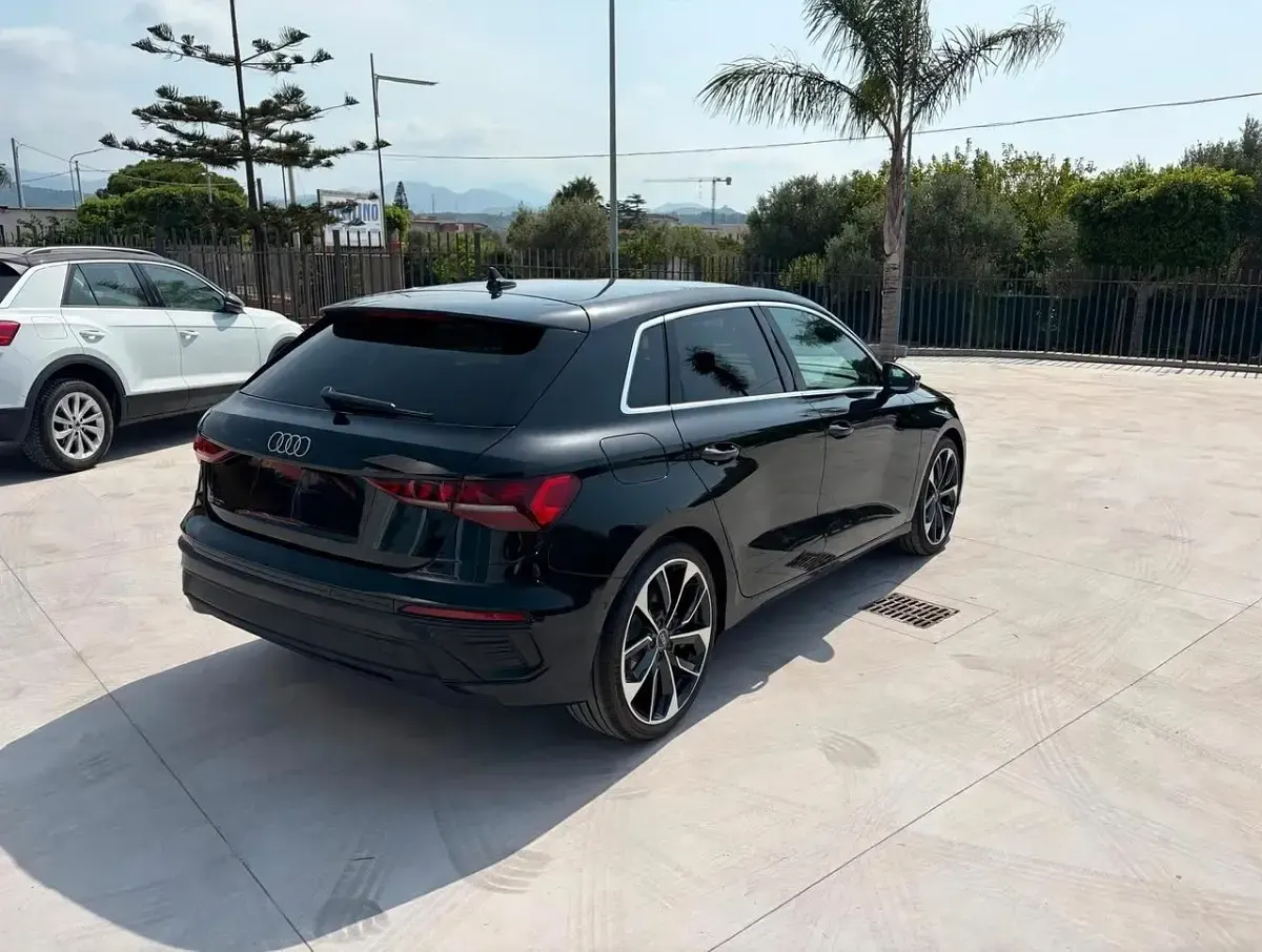 Nuova Audi A3 Ambiente 149 CV (109 kW) 2025 Nero Berlina