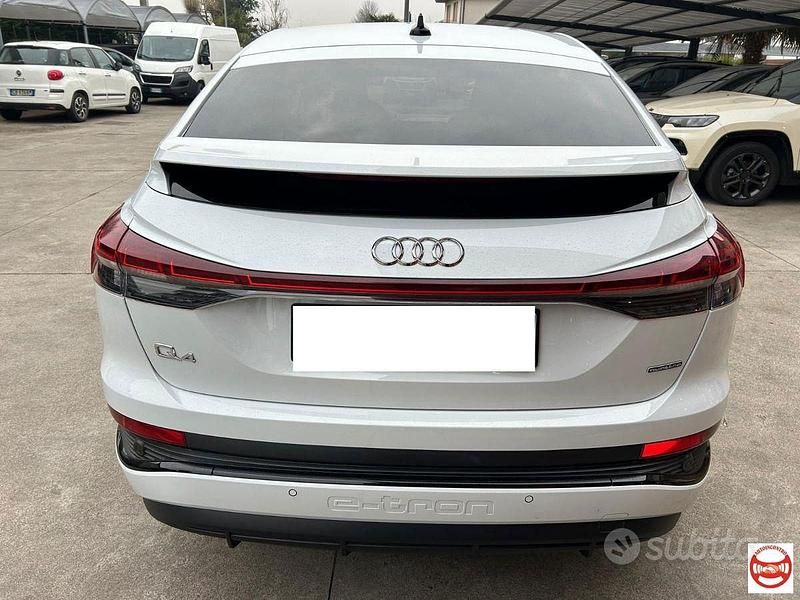 Usata Audi Q4 e-tron S-Line 219 kW (299 CV) 2022 Bianco SUV