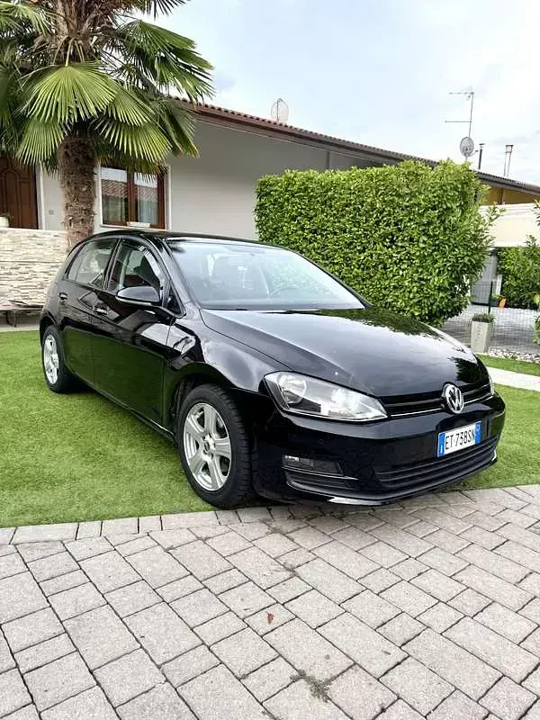 Usata VW Golf VII 76 CV (55 kW) 2014 Nero Berlina