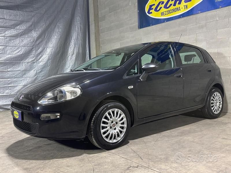 Usata Fiat Punto Street 75 CV (55 kW) 2014 Nero Utilitaria