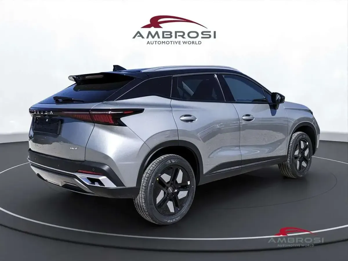 Nuova Omoda 5 143 CV (105 kW) 2026 Argento SUV