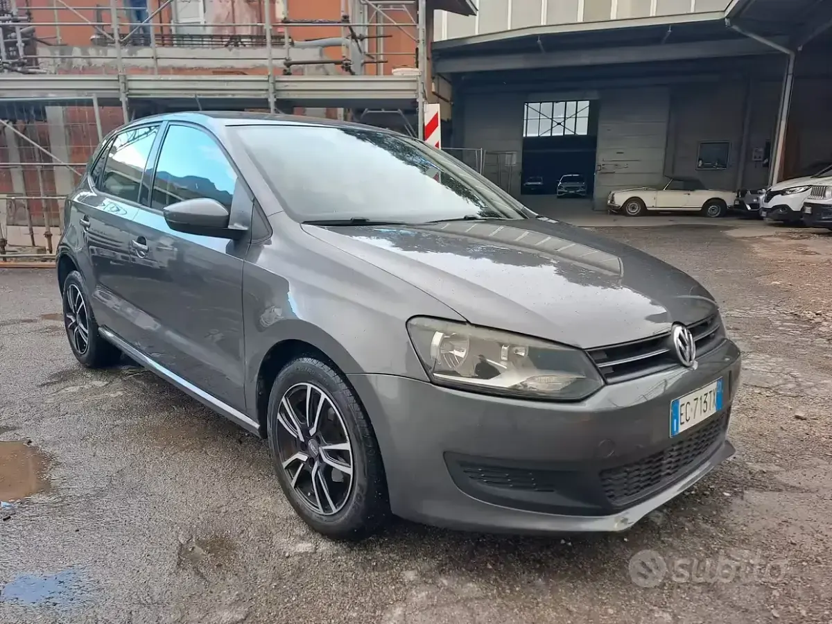 Occasion VW Polo 69 ch (50 kW) 2010 Gris Citadine